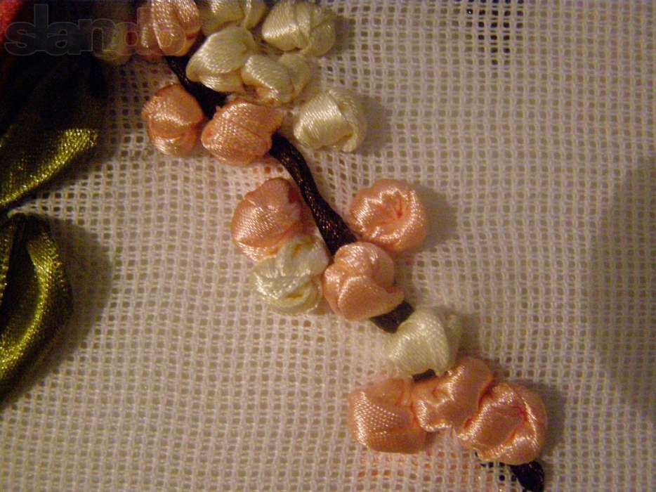 Картина вышитая лентами "Розы"