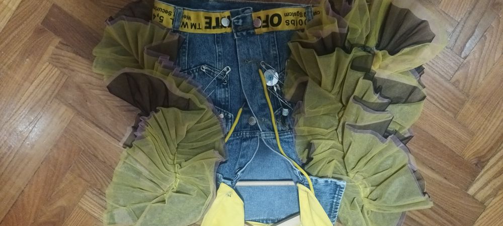 Интересен дънков елек