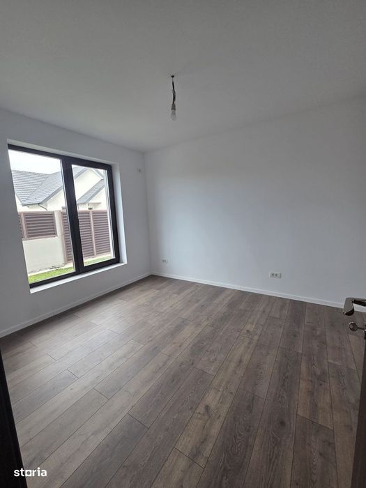 Vila superbă langa Pădure -Teren 410 mp-Domnesti Țegheș