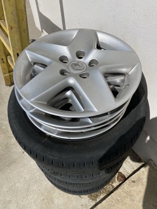 Jante structurate 5x114.3 si anvelope 195/55 R16 senzori TPMS
