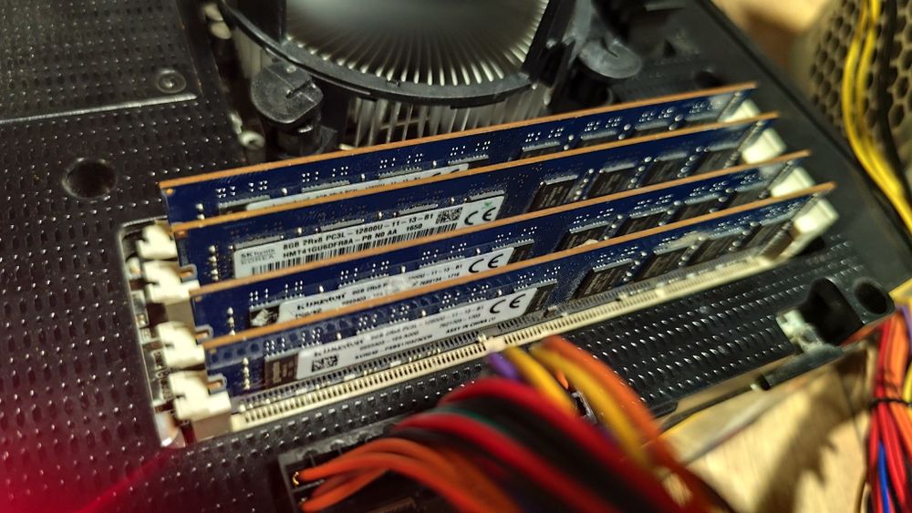 Ram Ddr3 по 8gb ram памети 1600 mhz