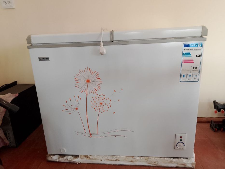 Морозилник сотилади холати б/у лекин яхши холатда срочна сотилади