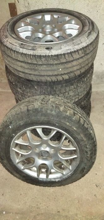 Продавам 5 еднакви лети джанти със гуми