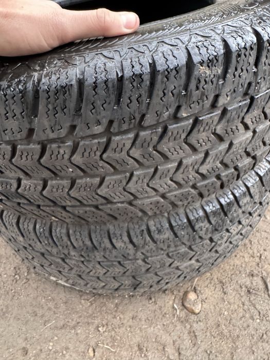 215/70 R15 C M+S