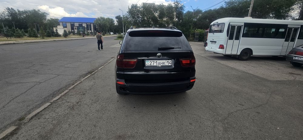 Продам BMW X5 e70