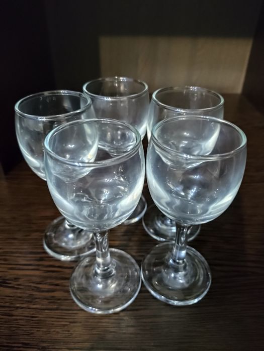 Сервиз ,бокалы , конфетница