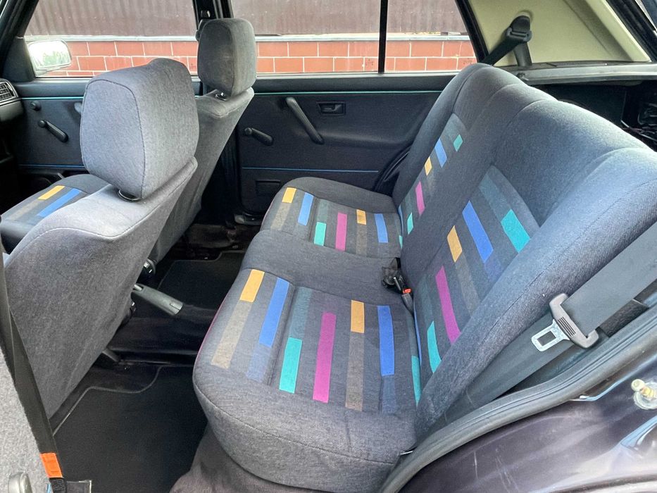 Volkswagen Golf 2