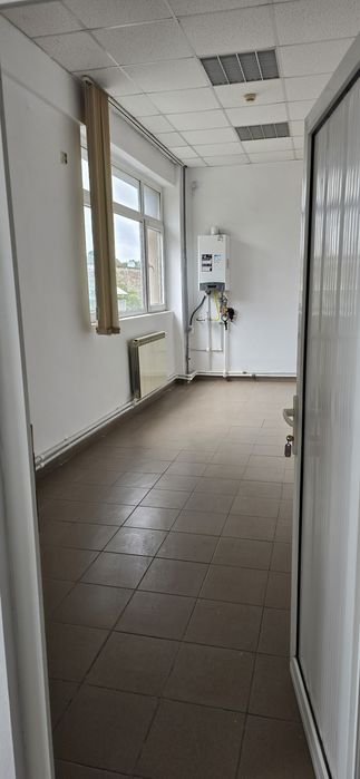 Proprietar, inchiriez spatiu pentru clinica, birouri in zona centrala
