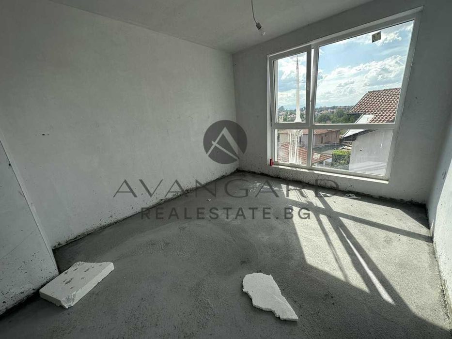 Продава се Тристаен апартамент в Пловдив, Прослав - 185 кв.м за 883 €/кв.м - Снимка #8