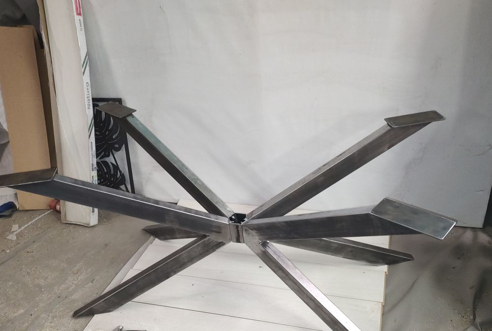 Метални крака за маса паяк - златни