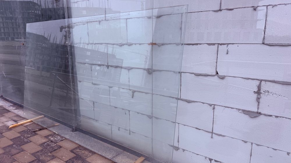 Ойна коленны. Стекло