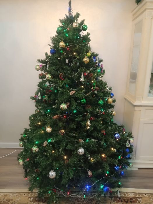 Продам ёлку 2 метра