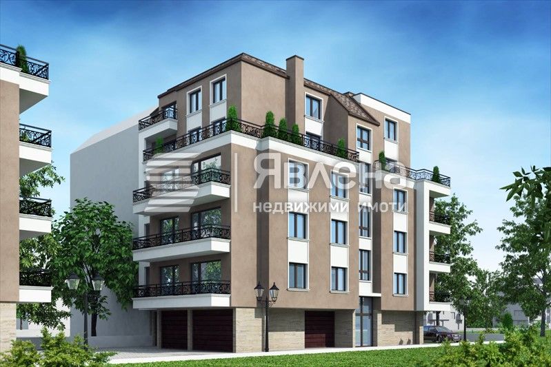 Продава се Четиристаен апартамент в Пловдив, Христо Смирненски - 109 кв.м за 1103 €/кв.м - Снимка #1