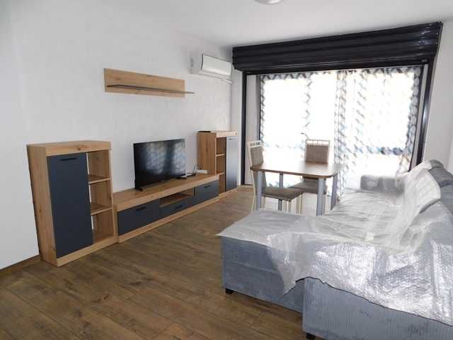 Дава се под наем Двустаен апартамент в Търговище, Център - 55 кв.м за 331.5 € - Снимка #2