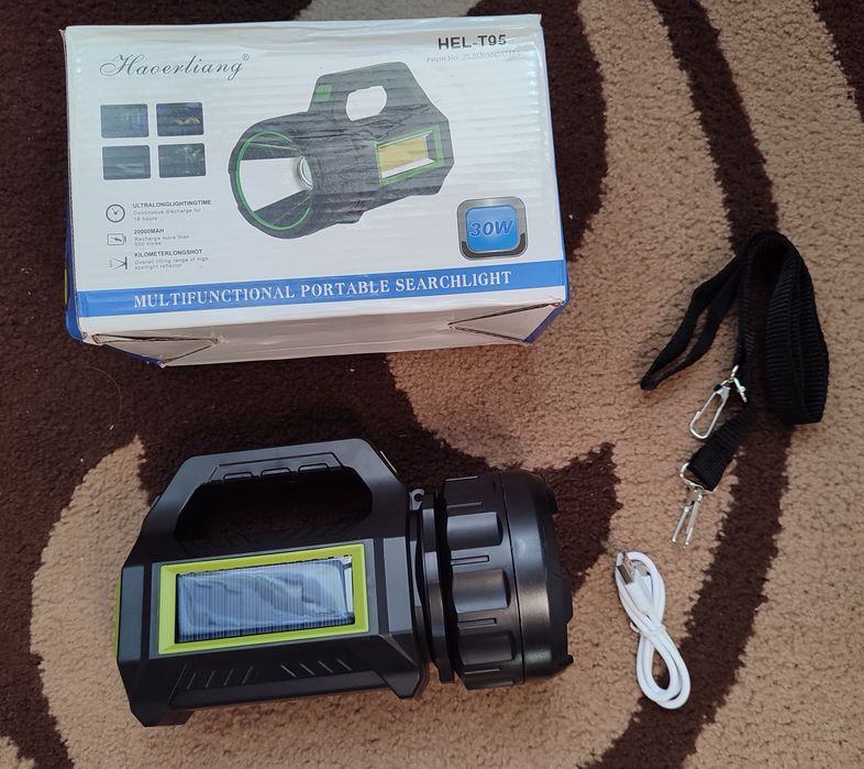 Фонарь походный на солнечных батареях