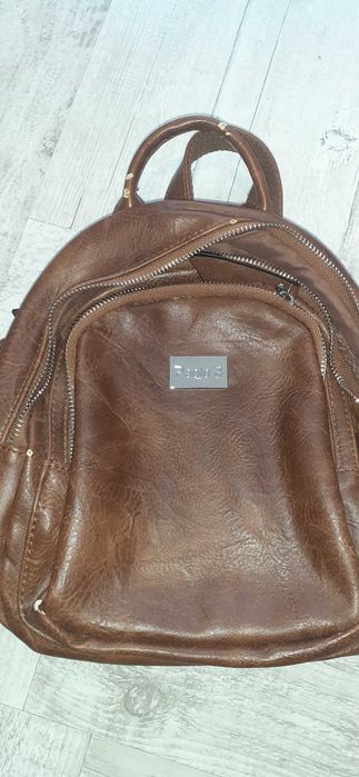 Rucsc din piele maro