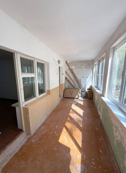 Прадаётся центре 2х Танквый училище