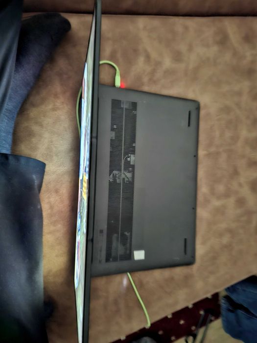 Laptop 2-in-1 Lenovo Yoga 16" Touch