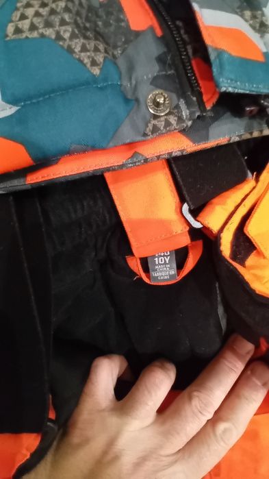 Детски гащеризон и яке за ски