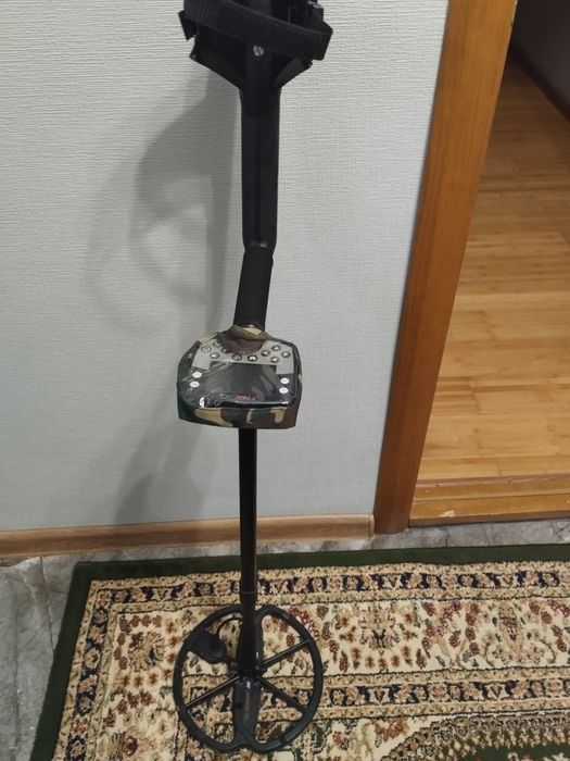 Металлоискатель MINELAB E-TRAC