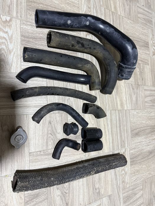 Продам патрубки на ваз цена за все