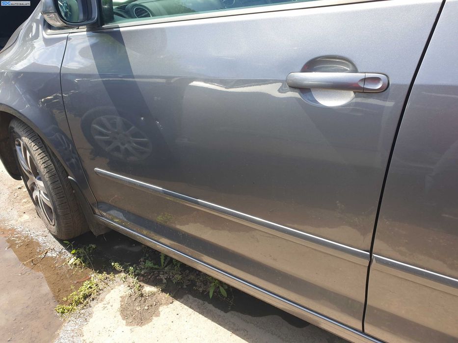 Usa Usi Portiera Portiere Stanga Fata Dezechipata cu Defect Volkswagen Golf 6 Plus 2008 - 2014 Culoare LA7T [K5473]