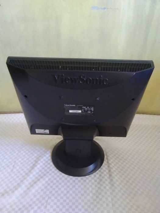 Монитори View Sonic и Philips