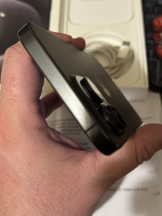 Iphone 15pro max 256gb