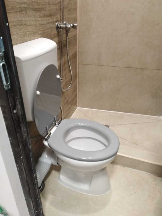 Inchiriez 2 apartamente la casa!