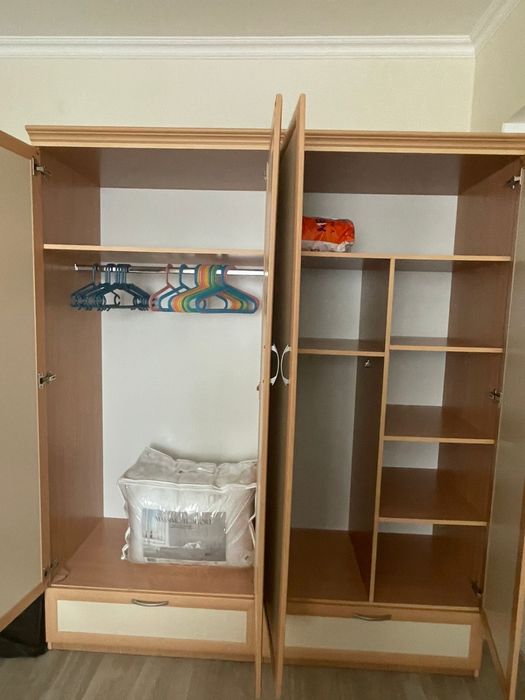 Продается Шкаф для вещей.