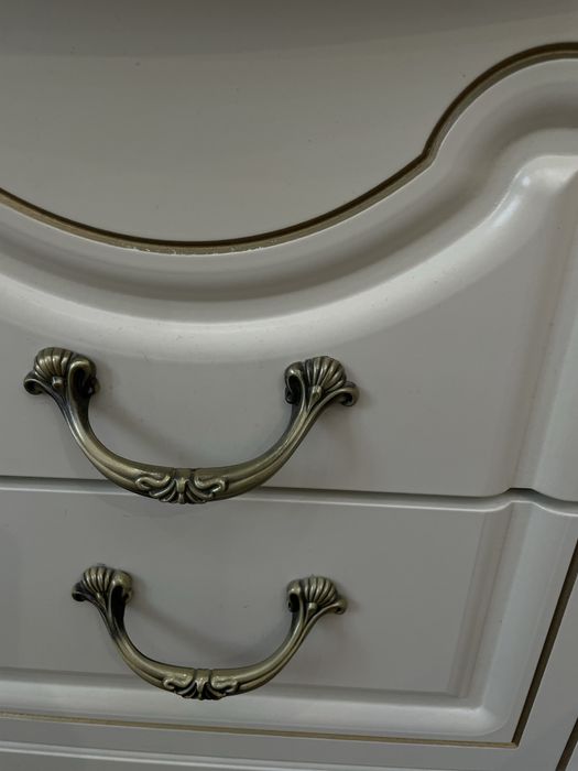 Продам камод и тумбы