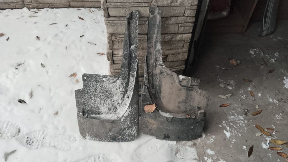 Запчасти Тойота Ленд крузер 200