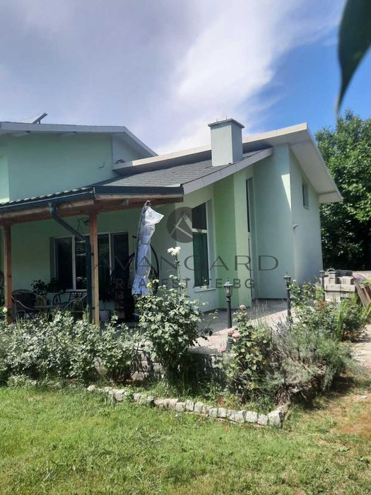 Продава се Къща в с. Брестник, Област Пловдив - 287 кв.м за 1255 €/кв.м - Снимка #12