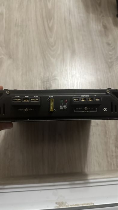 усилвател renegade