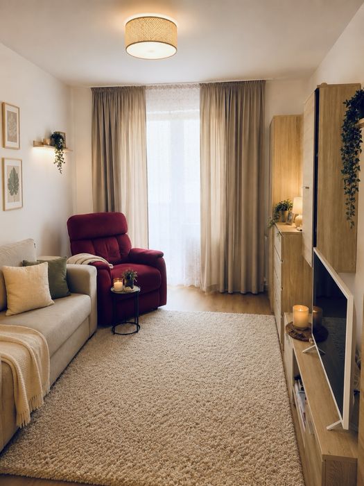 Vand apartament 2 camere in tudor pe str Ramurele