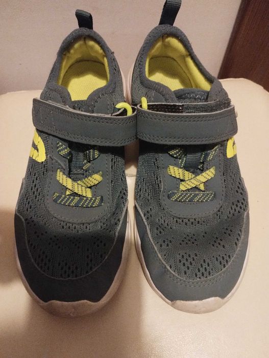 Дрехи момче 128-134р, Тениски Puma S, M р, нови обувки, дънки