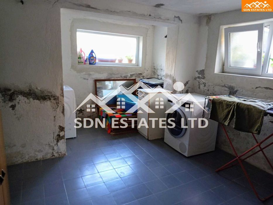 Продава се Етаж от къща в Казанлък - 95 кв.м за 1879 €/кв.м - Снимка #12