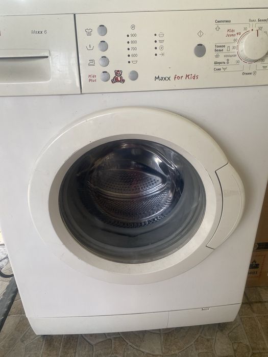 Продам стиральный машинку Bosch