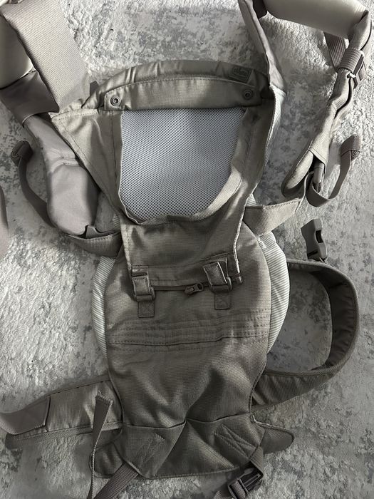 Marsupiu ergonomic multifunctional Chicco Hip Seat