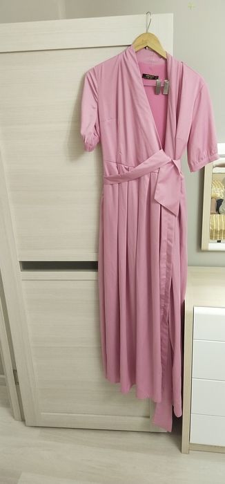 Продам платье в отличном состоянии