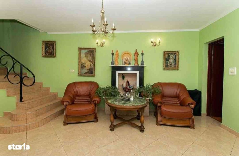 Vilă  Parter+ Mansardă Santandrei mobilată utilată