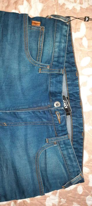 Blugi Emporio Armani originali noi