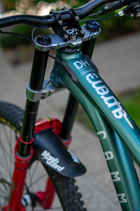 Downhill Колело Commencal Supreme DH