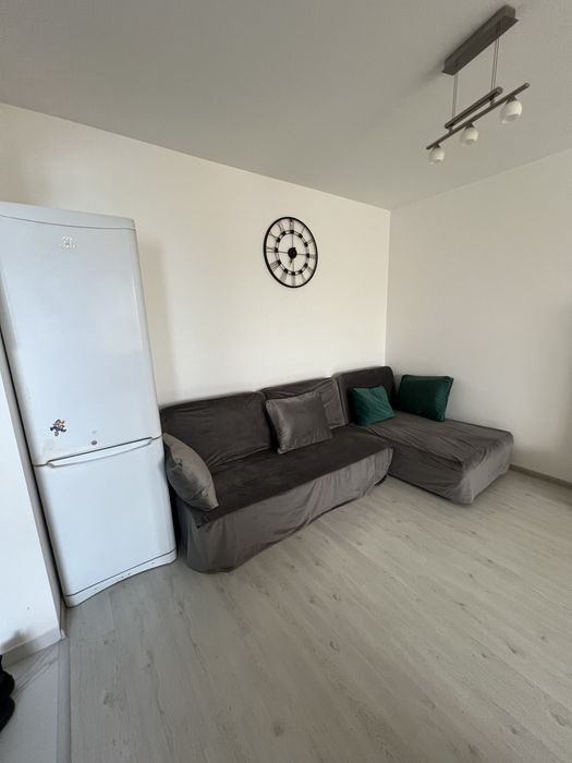 Inchiriez apartament 2 camere