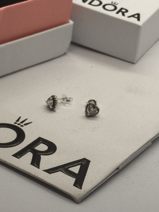 Пандора обеци Pandora