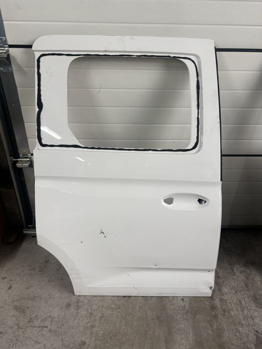 плъзгаща се врата за vw caddy 2K7 2020г