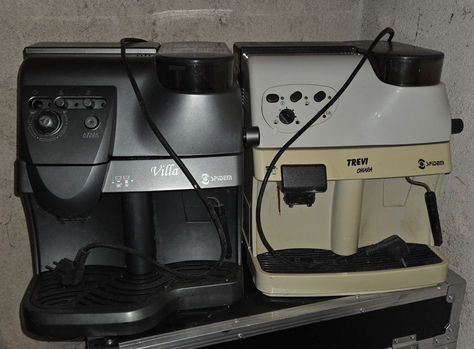 Кафемашини саеко 6 броя.