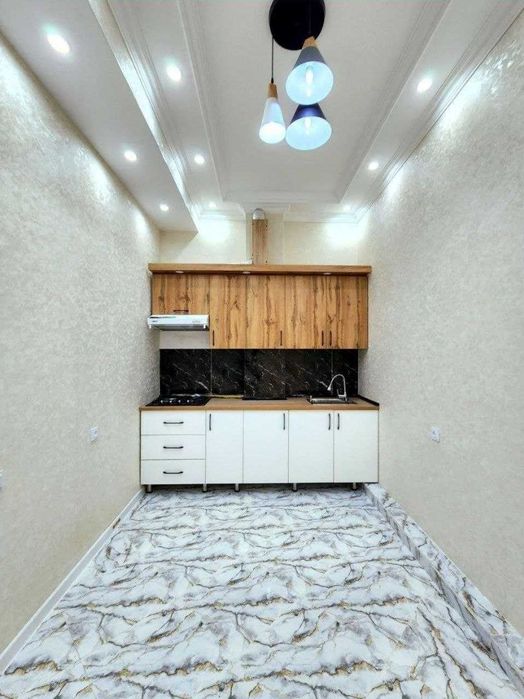 2х комнатная квартира на 6 этаже 50кв/м, в Самарканде