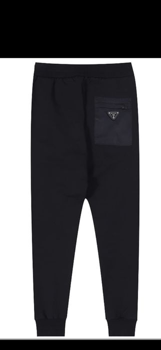 Pantalon Prda, model 2026