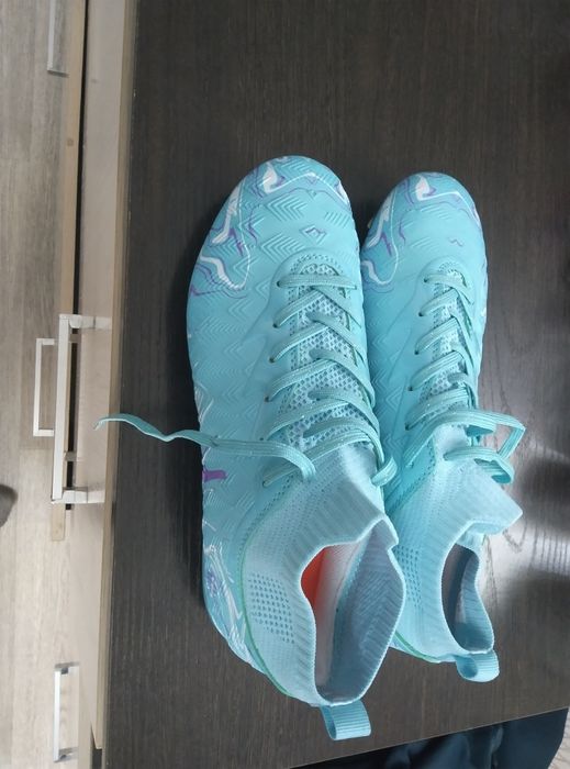 Бутсы новые в идеале